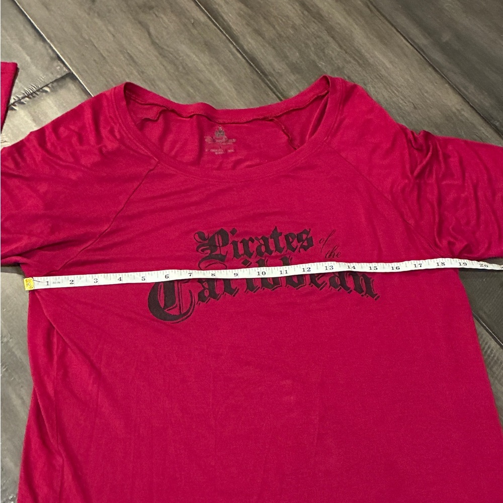 Disney Pirates of the Caribbean Burgundy Skull Shirt - Size Large - Picture 8 of 13